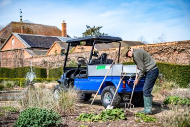 The Runner electric maintenance buggy